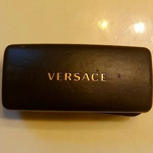 VERSACE sungless/glasses case.black.great condition.lovely!!